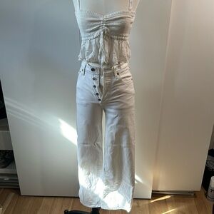 Levi’s and Aritzia Top